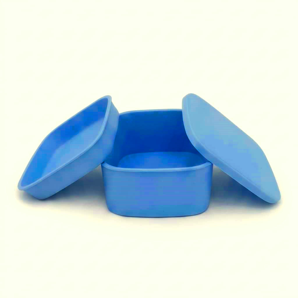 Recipiente para alimentos con bandeja (Color Azul Cielo, Capacidad 1.1L)