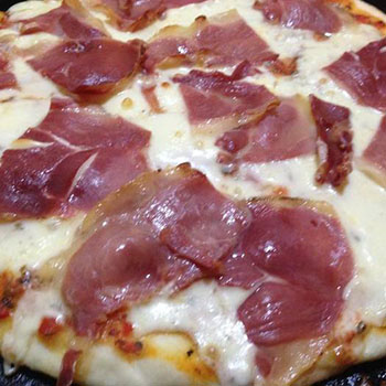 Pizza de Jamón Crudo, 14 pulgadas